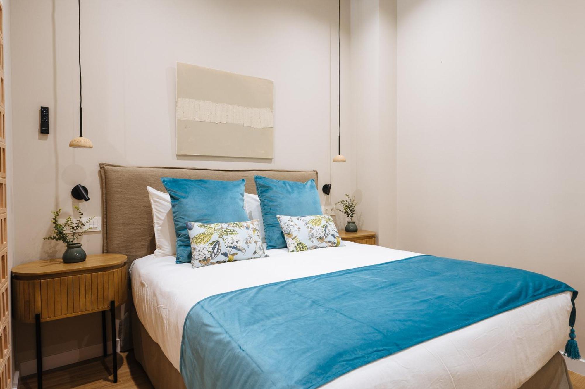 New Hostly Alameda Apartments Sevilla Bagian luar foto