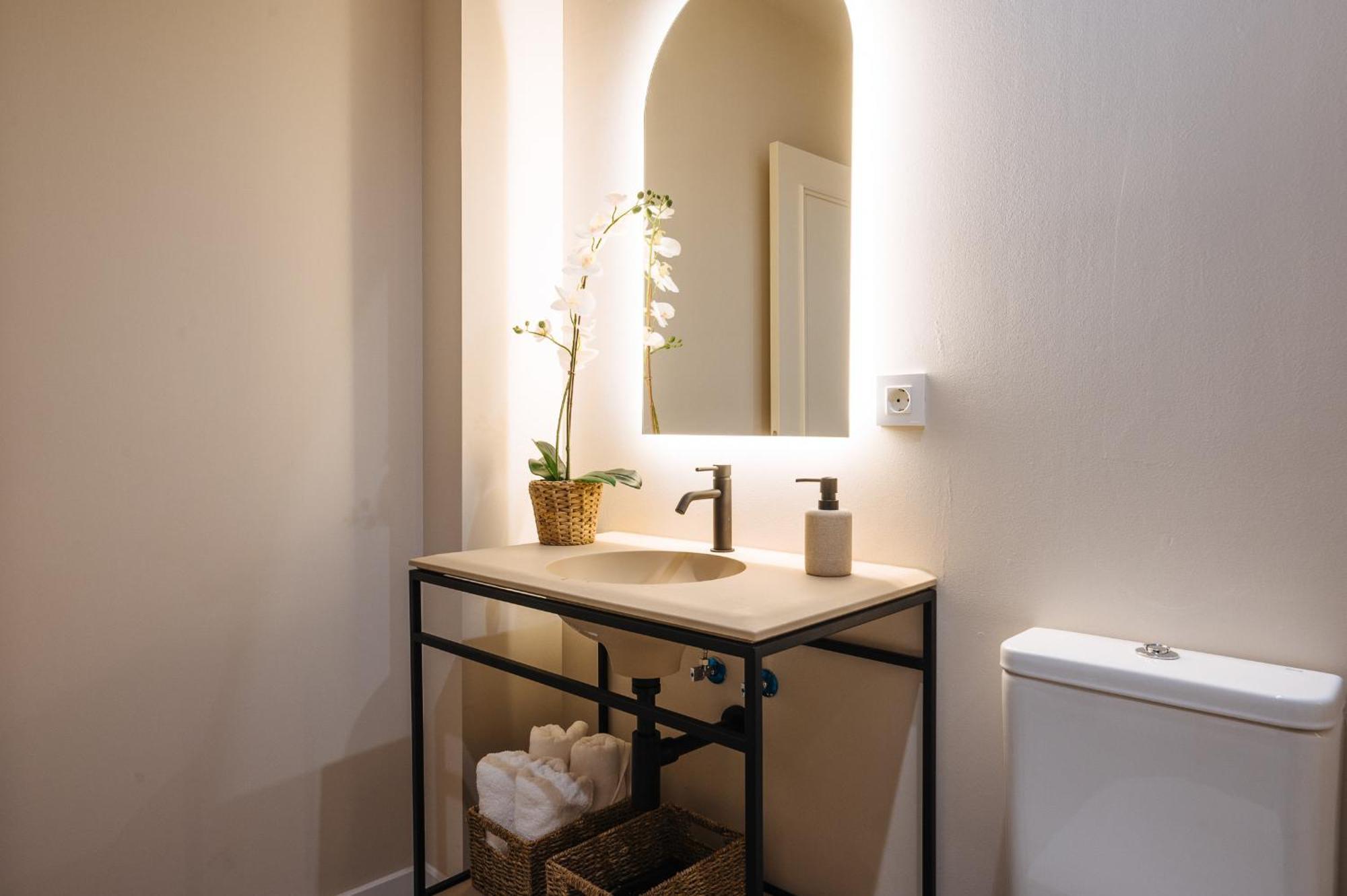New Hostly Alameda Apartments Sevilla Bagian luar foto