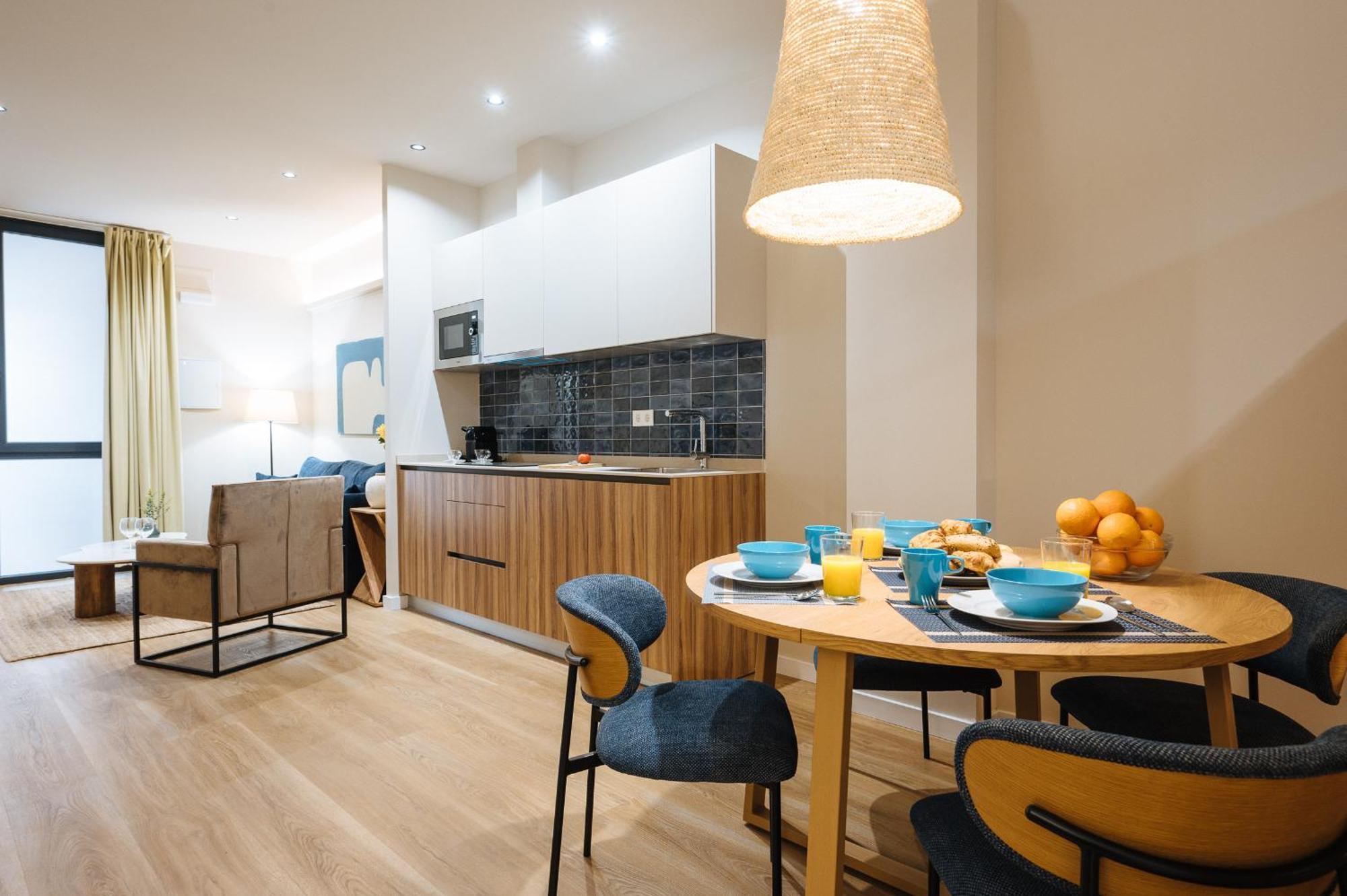 New Hostly Alameda Apartments Sevilla Bagian luar foto