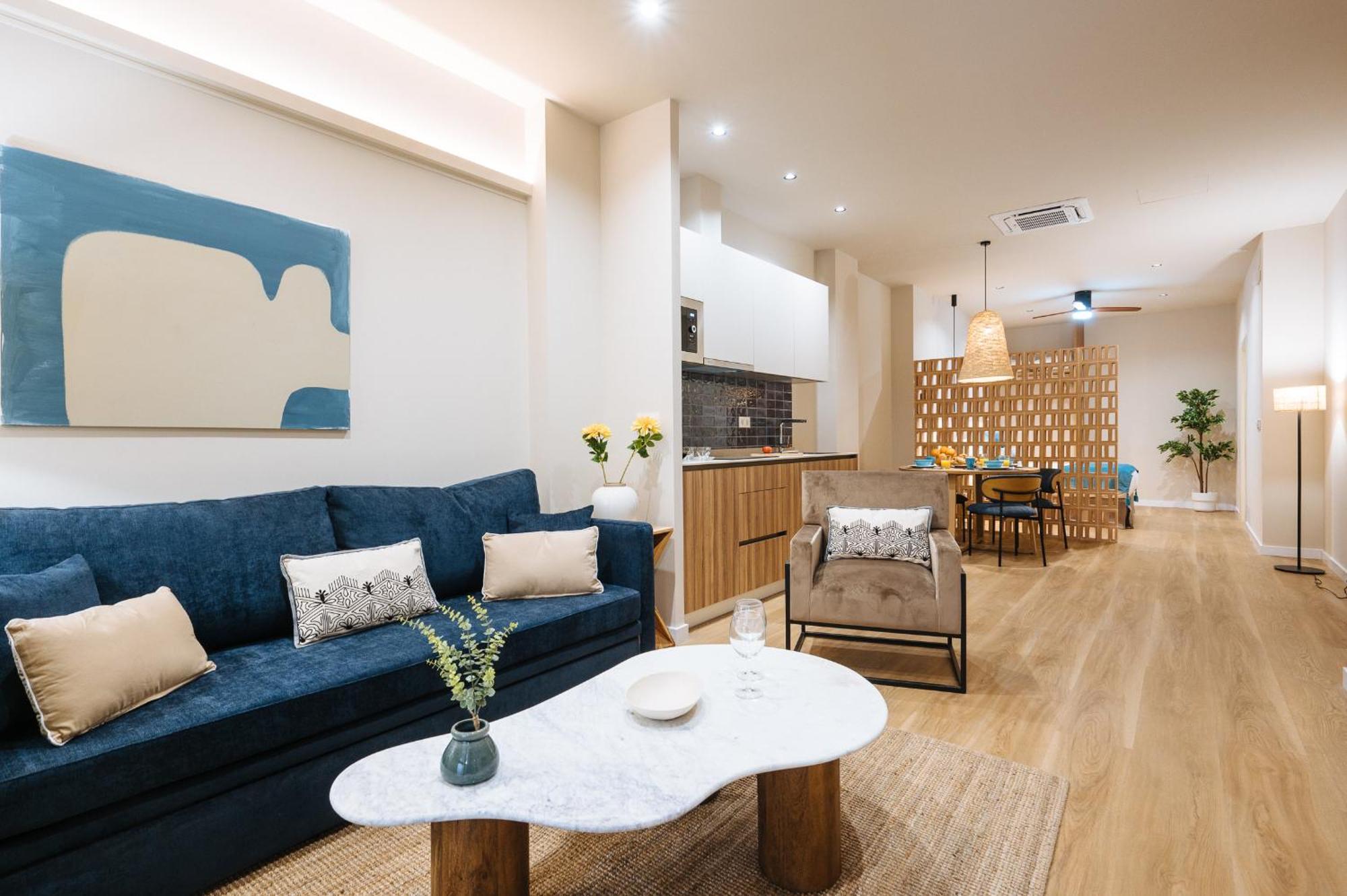 New Hostly Alameda Apartments Sevilla Bagian luar foto