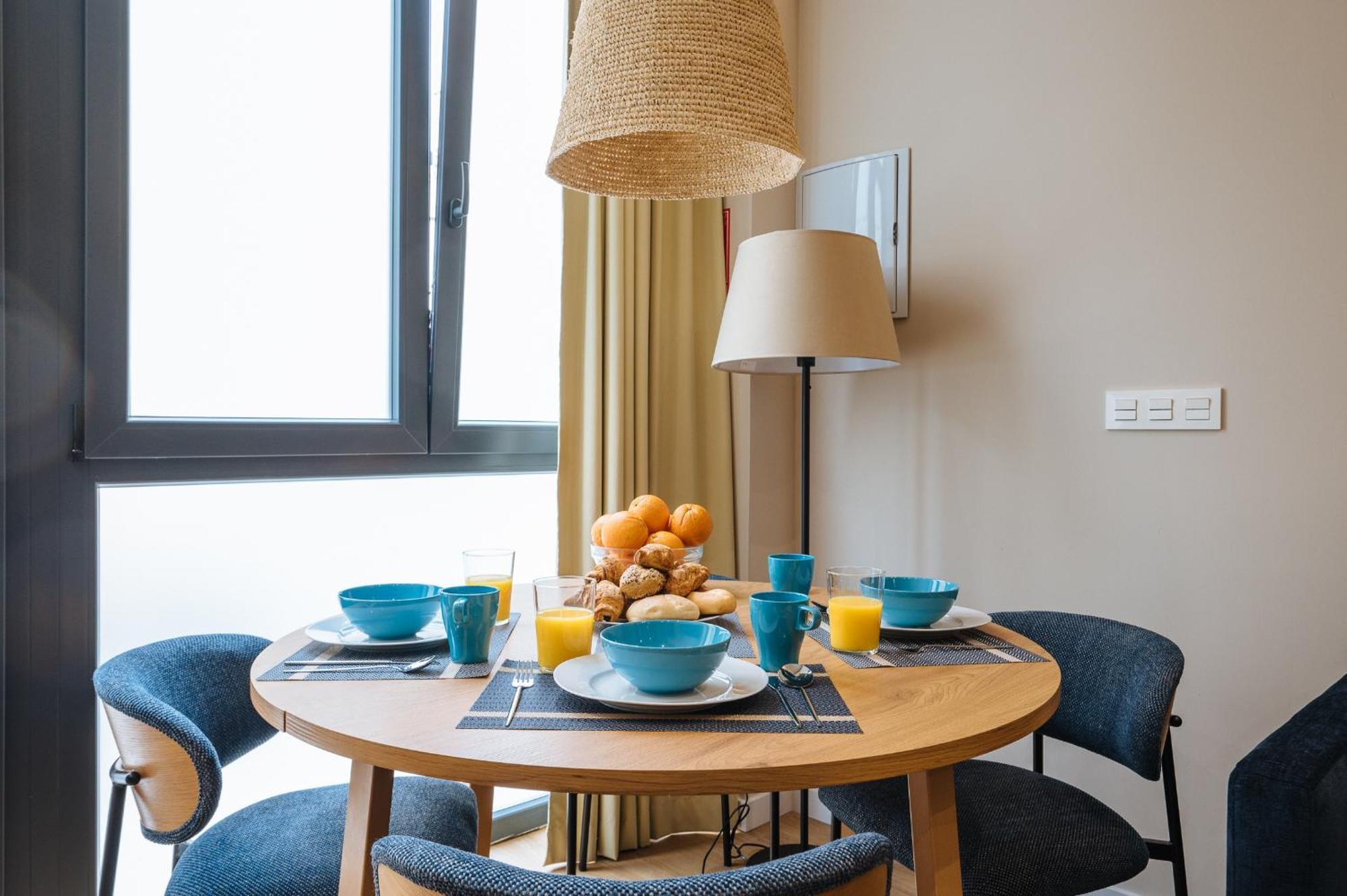 New Hostly Alameda Apartments Sevilla Bagian luar foto