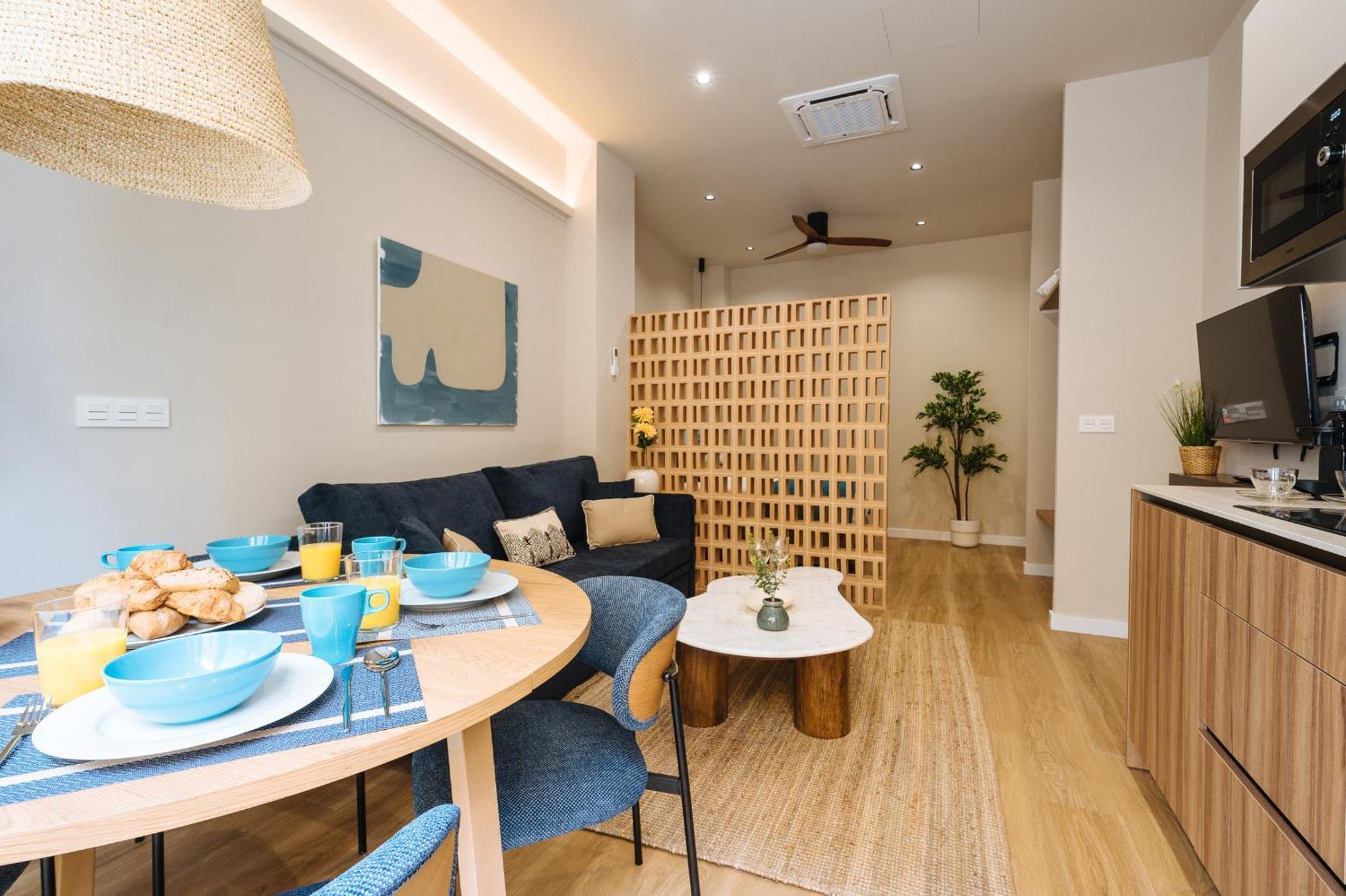 New Hostly Alameda Apartments Sevilla Bagian luar foto