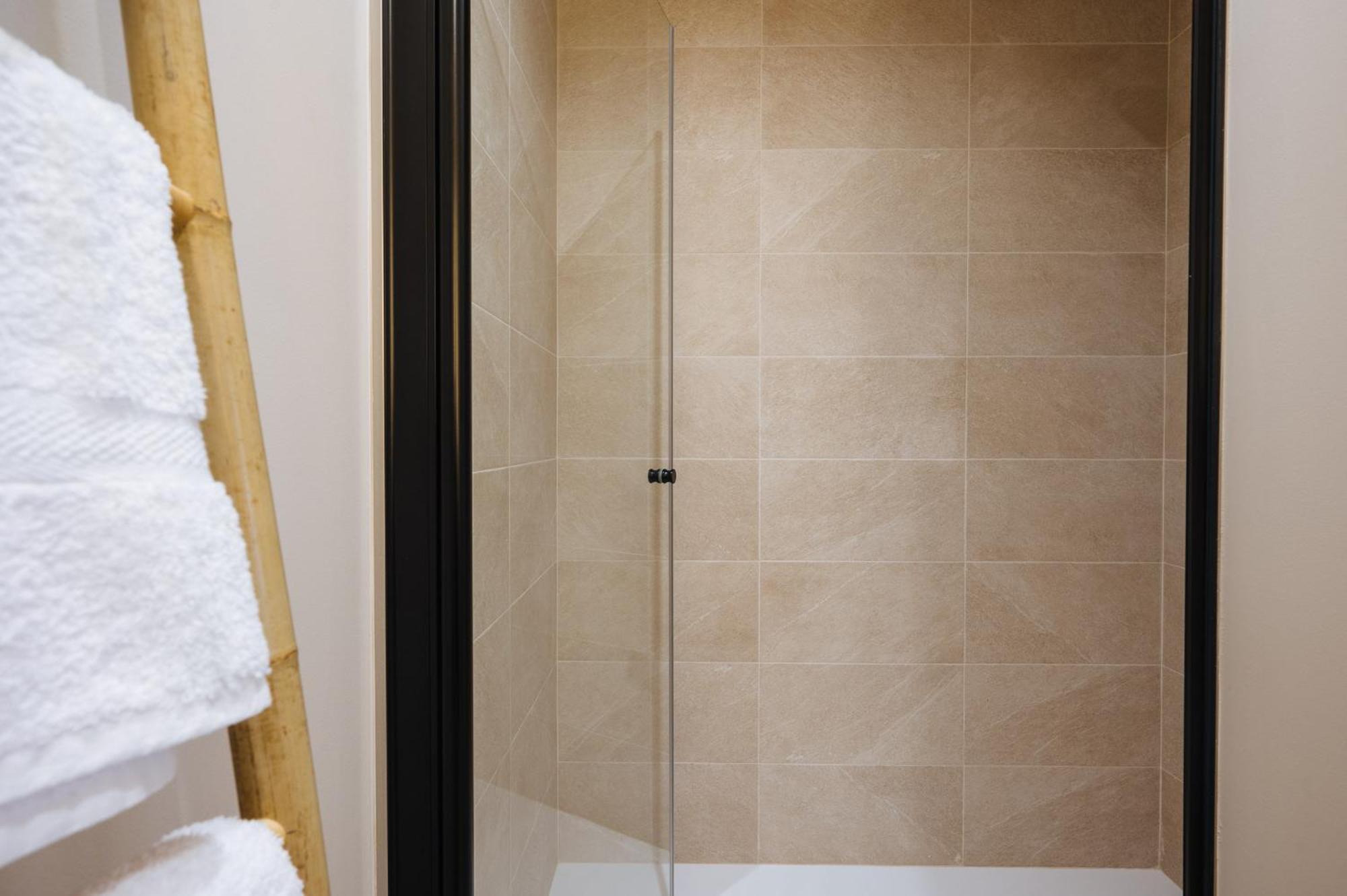 New Hostly Alameda Apartments Sevilla Bagian luar foto